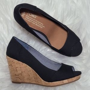 Toms Black Canvas Wedge Espadrille Size 5.5